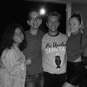 Meet your Posher, Andrew